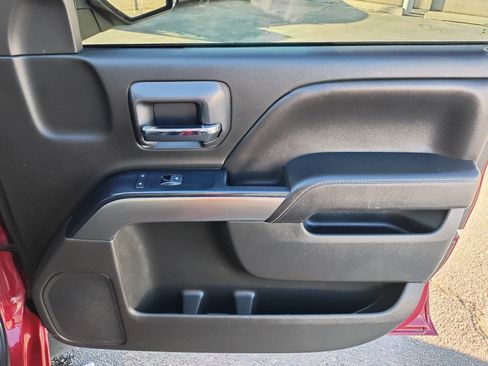 Used 2018 Chevrolet Silverado 1500 LT w/ All Star Edition RWD image 31
