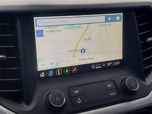 Used 2022 GMC Acadia SLT w/ Preferred Package image 28