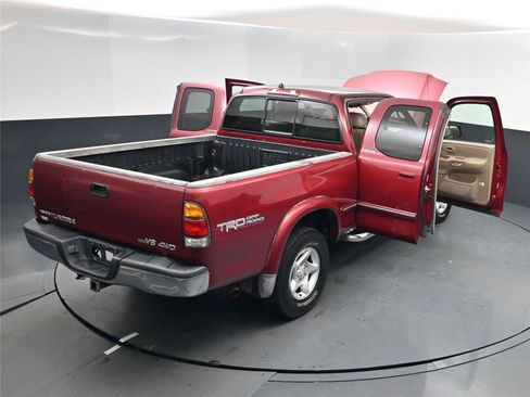 Used 2002 Toyota Tundra Limited image 16