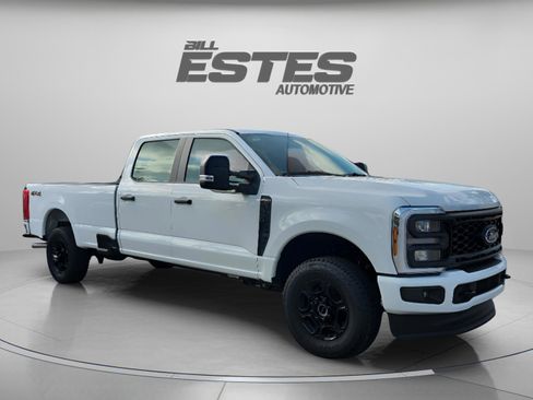 New 2026 Ford F250 XL w/ STX Appearance Package AWD/4WD image 7