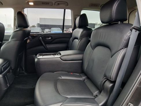 Used 2022 INFINITI QX80 Luxe w/ All-Season Package image 14