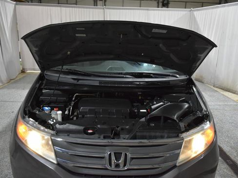 Used 2011 Honda Odyssey EX image 22