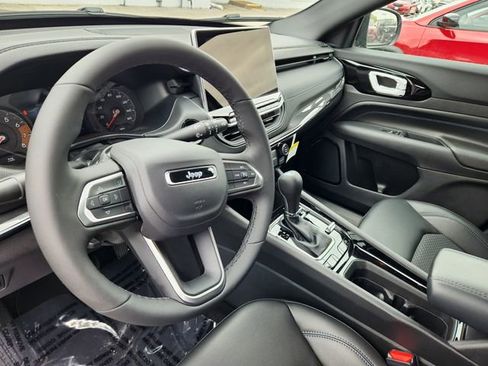 New 2026 Jeep Compass Latitude AWD/4WD image 12