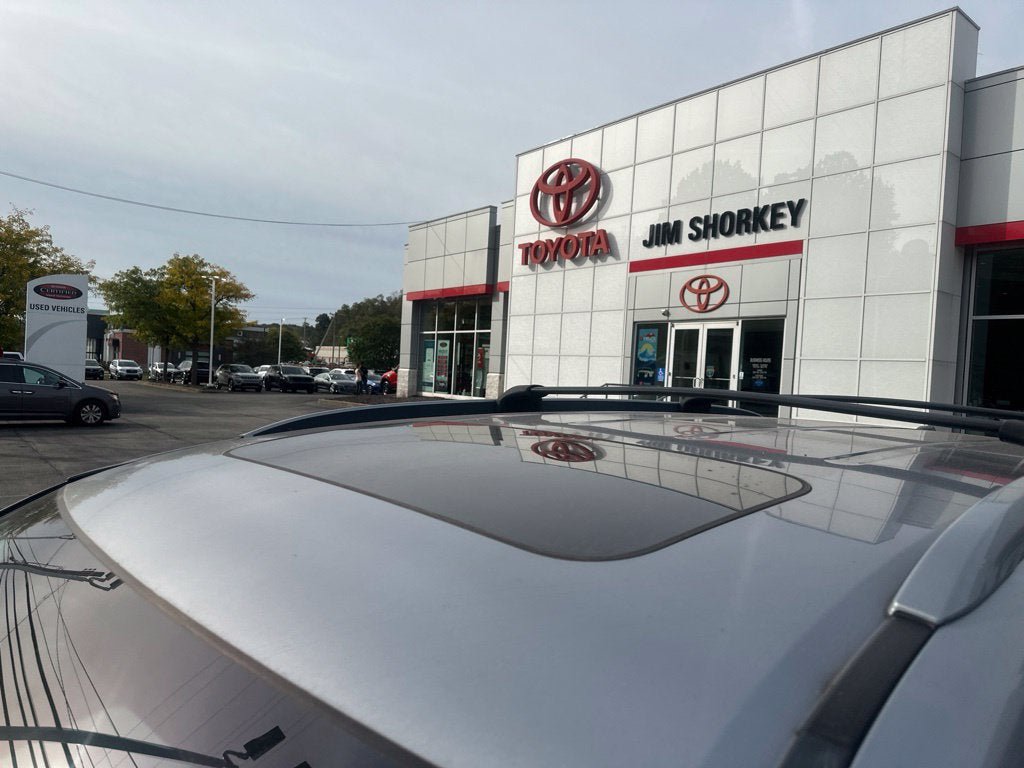 Used 2017 Honda Pilot EX-L image 3