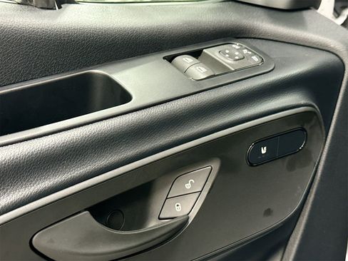 Certified 2025 Mercedes-Benz Sprinter 2500 image 18
