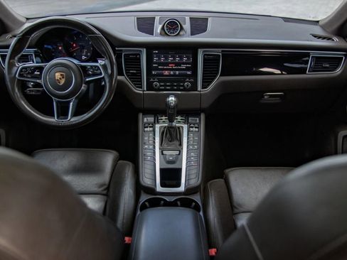 Used 2017 Porsche Macan S AWD/4WD image 34