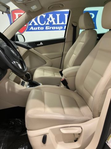 Used 2012 Volkswagen Tiguan S FWD image 17