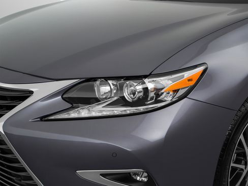 Used 2017 Lexus ES 350 w/ Premium Package FWD image 51