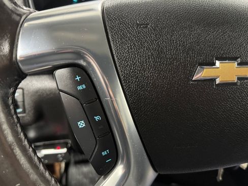 Used 2017 Chevrolet Traverse LT AWD/4WD image 32