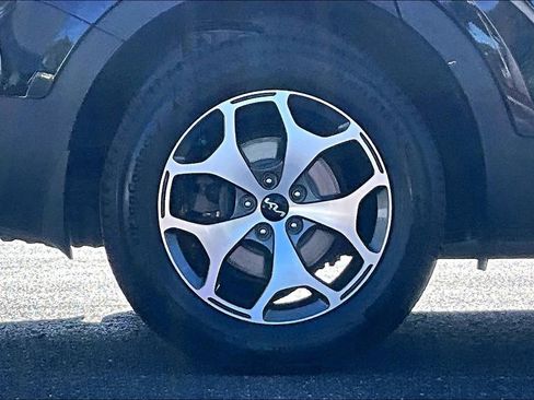 Used 2022 Kia Telluride EX AWD/4WD image 39