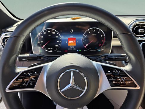 Used 2023 Mercedes-Benz C 300 C 300 image 23