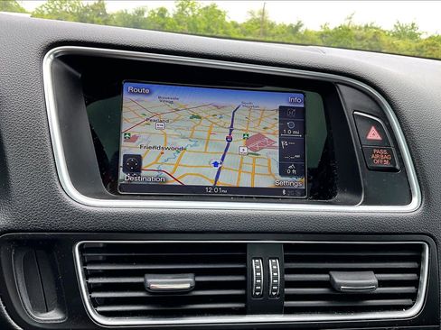 Used 2017 Audi Q5 3.0T Premium Plus w/ Technology Package AWD/4WD image 34