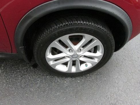 Used 2012 Nissan Juke SL image 48