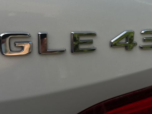 Used 2019 Mercedes-Benz GLE 43 AMG 4MATIC image 64