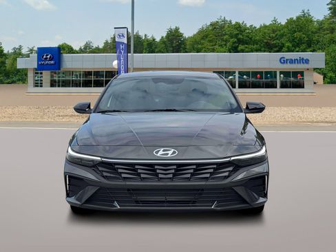 New 2026 Hyundai Elantra Sport image 12