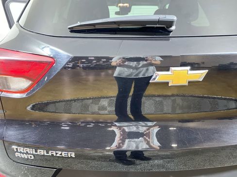 Used 2024 Chevrolet TrailBlazer LT image 11