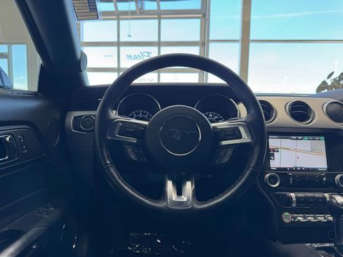 Used 2015 Ford Mustang GT Premium RWD image 38