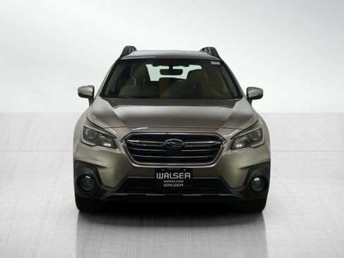 Used 2019 Subaru Outback 2.5i Limited image 9