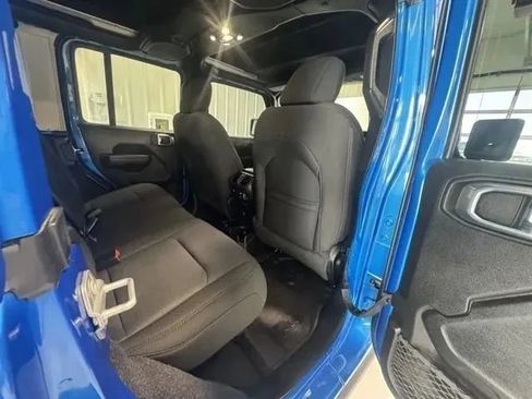 Used 2023 Jeep Wrangler Unlimited Sport AWD/4WD image 17