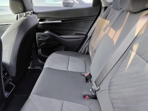 Used 2024 Kia Seltos LX AWD/4WD image 10