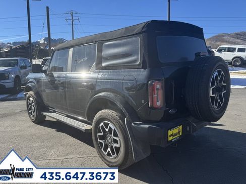 Used 2023 Ford Bronco Outer Banks image 5