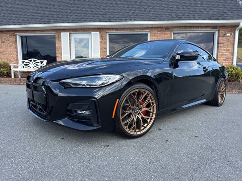 Used 2021 BMW 430i xDrive Coupe w/ M Sport Package image 32