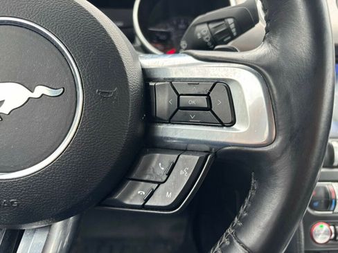 Used 2020 Ford Mustang Premium RWD image 21
