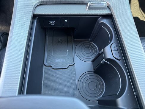 Used 2022 Hyundai Palisade Calligraphy image 40