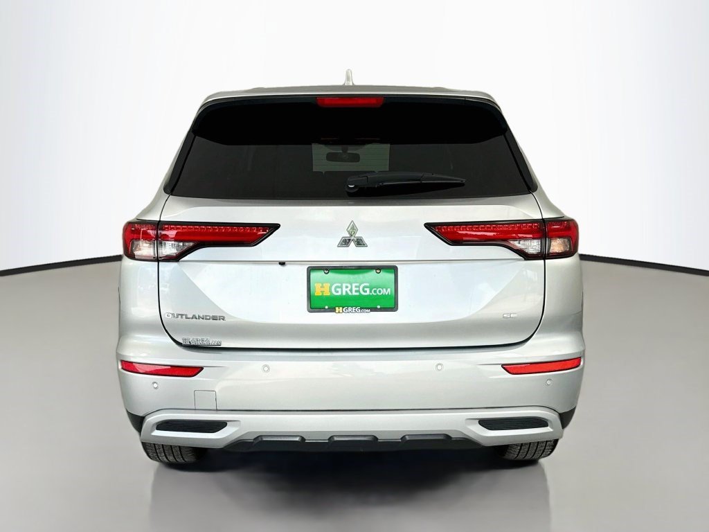 Used 2024 Mitsubishi Outlander SE FWD image 8