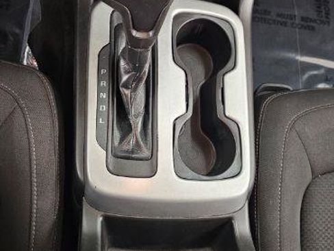 Used 2018 Chevrolet Colorado LT image 21