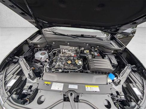 Used 2024 Volkswagen Atlas SEL Premium R-Line image 24