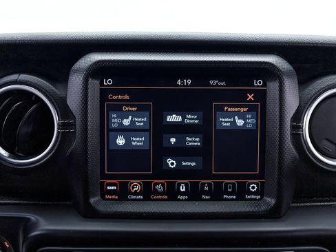 Used 2019 Jeep Wrangler Unlimited Sahara AWD/4WD image 19