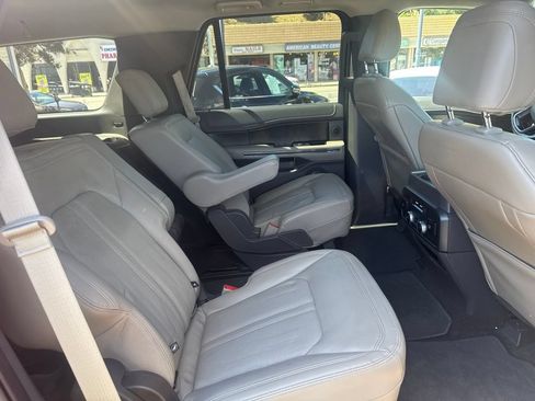 Used 2021 Ford Expedition Limited RWD image 7