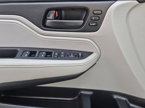 Used 2019 Honda Odyssey EX-L image 18