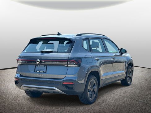Used 2025 Volkswagen Taos S FWD image 4
