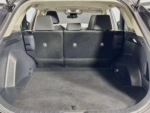 Used 2025 Toyota RAV4 XLE FWD image 24