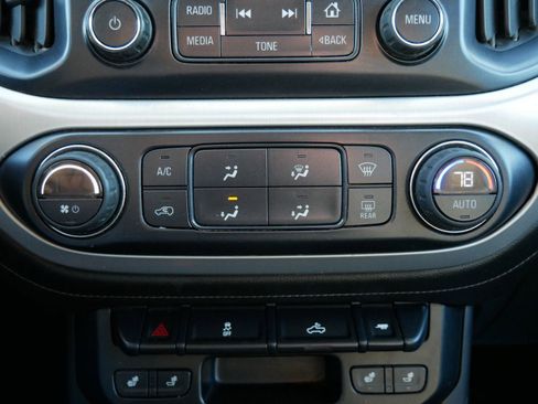 Used 2016 GMC Canyon SLT w/ Trailering Package image 16