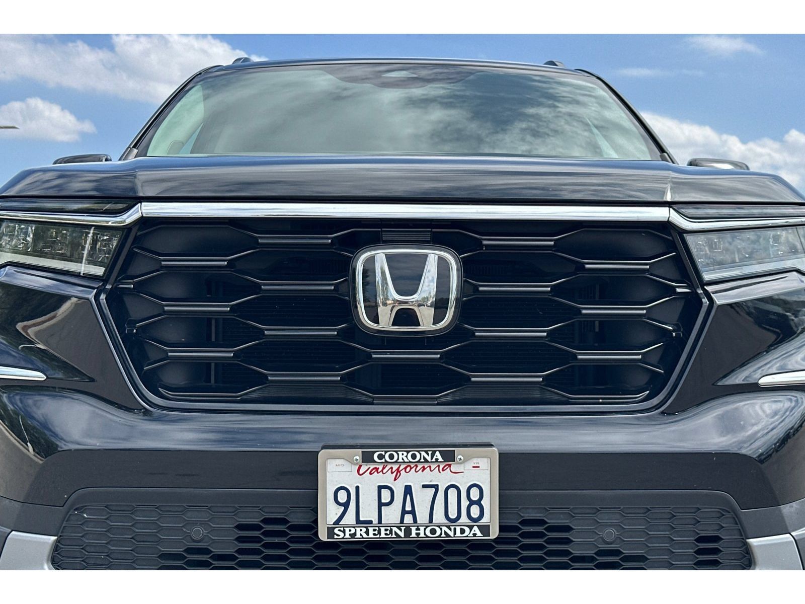 Used 2024 Honda Pilot Touring image 13