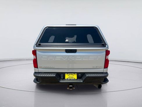 Used 2021 Chevrolet Silverado 2500 Custom w/ Custom Value Package RWD image 4