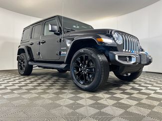 Used 2023 Jeep Wrangler Unlimited Sahara w/ Cold Weather Group AWD/4WD video 1