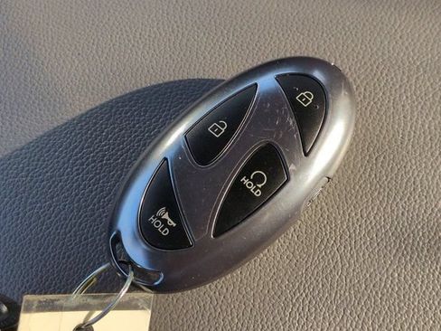 Used 2025 Hyundai Elantra Sport FWD image 25