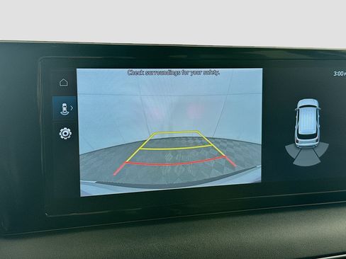 Used 2025 Hyundai Palisade SEL FWD image 22