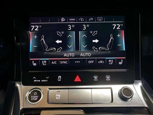 Used 2022 Audi e-tron Premium Plus w/ Premium Plus Package image 63