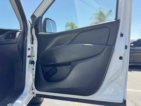 Used 2022 RAM ProMaster City Tradesman FWD image 32