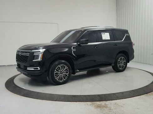 Used 2025 Nissan Armada SL w/ Captain's Chari Seat Package AWD/4WD image 4