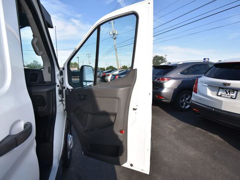 Used 2020 Ford Transit 250 148 High Roof Extended AWD image 15