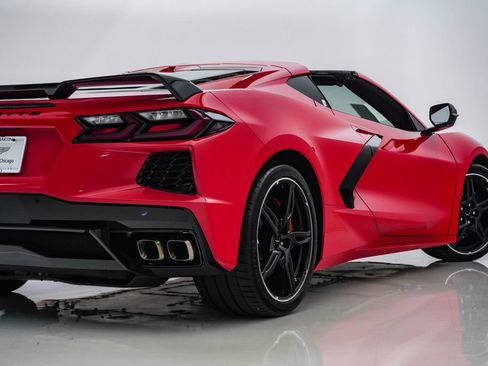 Used 2021 Chevrolet Corvette Stingray Preferred Cpe w/ Z51 Performance Package RWD image 12