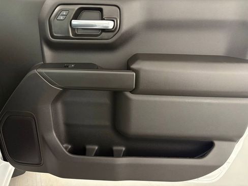 Used 2025 Chevrolet Silverado 1500 W/T w/ WT Value Package image 31