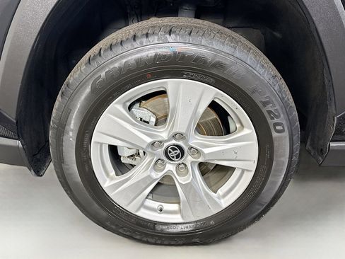 Used 2020 Toyota RAV4 LE image 35