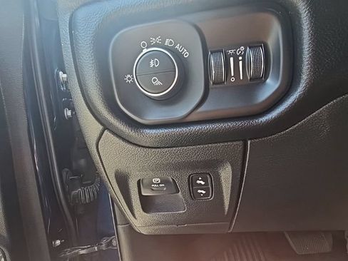 Used 2022 RAM 1500 Laramie w/ Sport Appearance Package AWD/4WD image 27